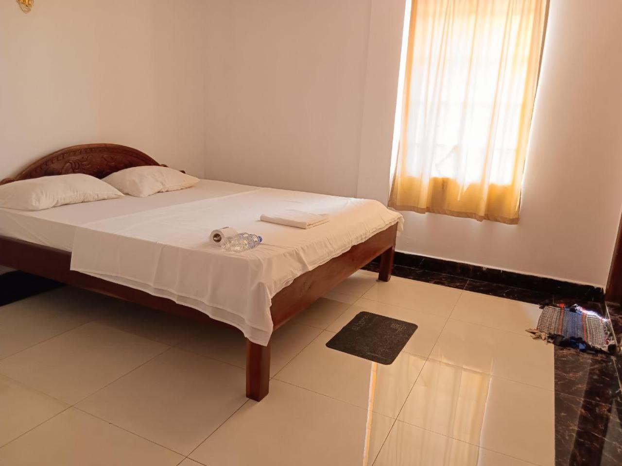 Good Morning Kampot Hotel Екстериор снимка