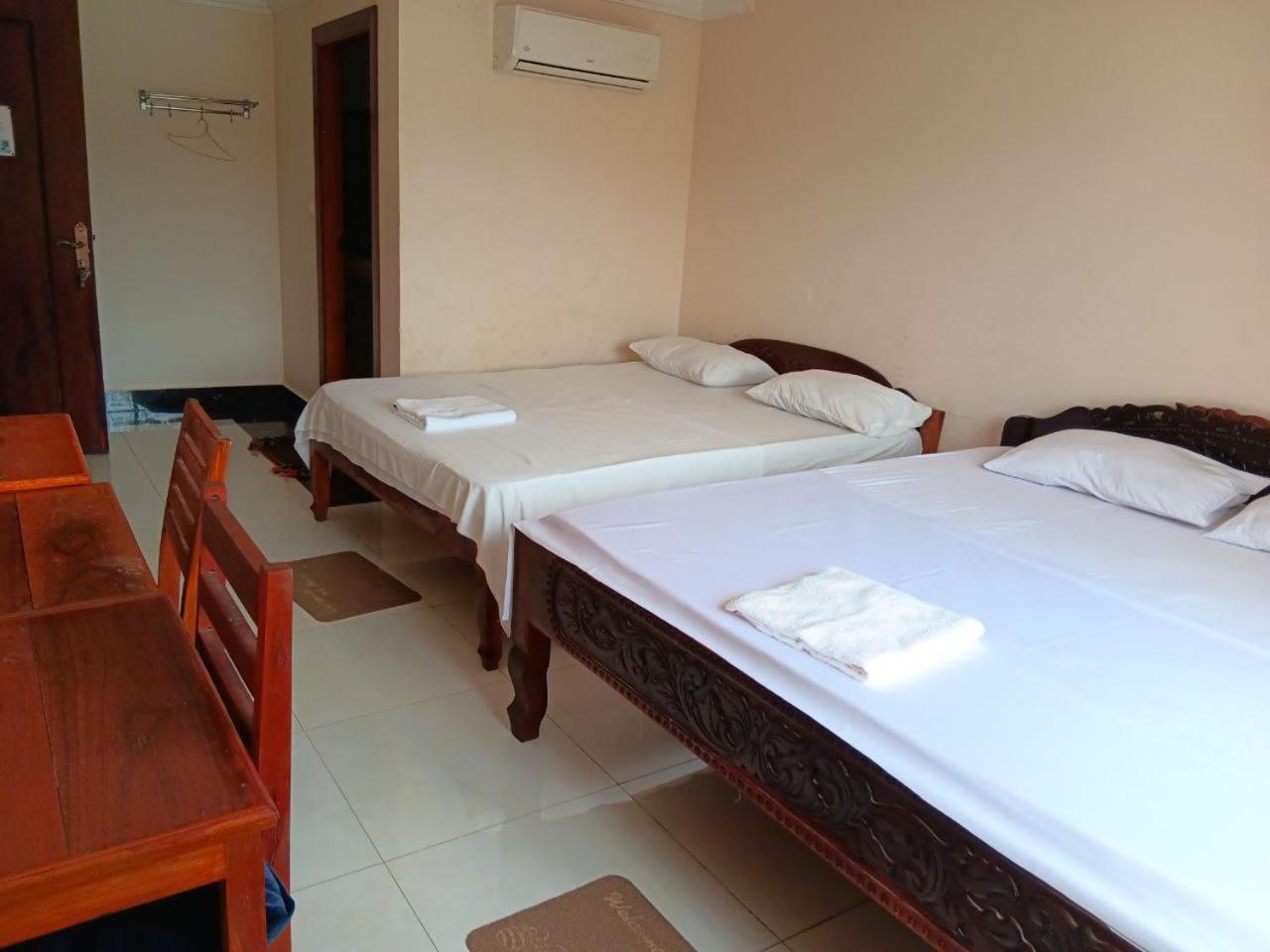 Good Morning Kampot Hotel Екстериор снимка