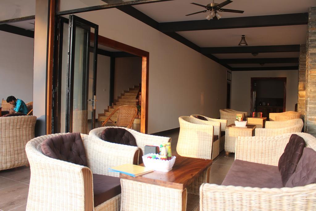Good Morning Kampot Hotel Екстериор снимка