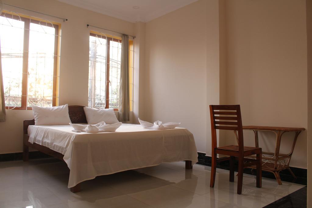 Good Morning Kampot Hotel Екстериор снимка